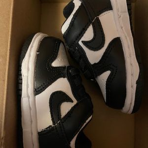 Infant Nike Dunk Low Panda